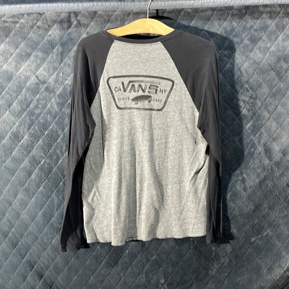 Vans woman’s black and grey baseball T-shirt logo on front and back